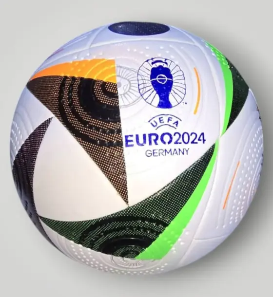 كرة قدم Adidas Euro 2024