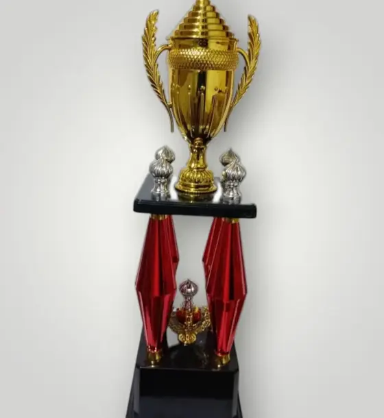 كأس ذهبي كبير 72/77/81cm