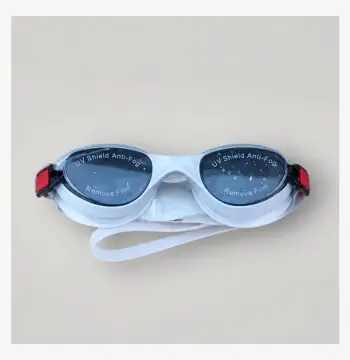 نظارة سباحة Speedo مريحة متعددة الألوان