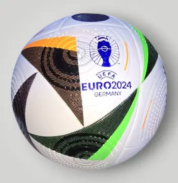 كرة قدم Adidas Euro 2024