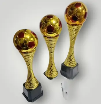 طقم كؤوس ذهبية كرة قدم 32/36/41cm