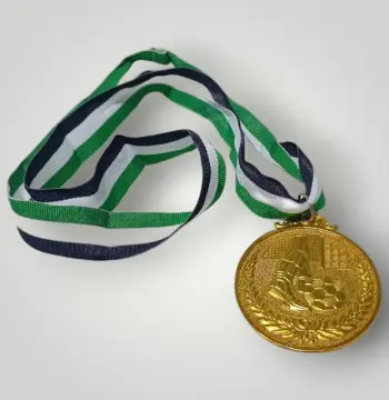 ميدالية ذهبية 6.5cm