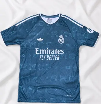 كنزة ريال مدريد ميكرو بترولي