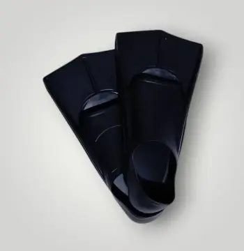 زعانف سباحة